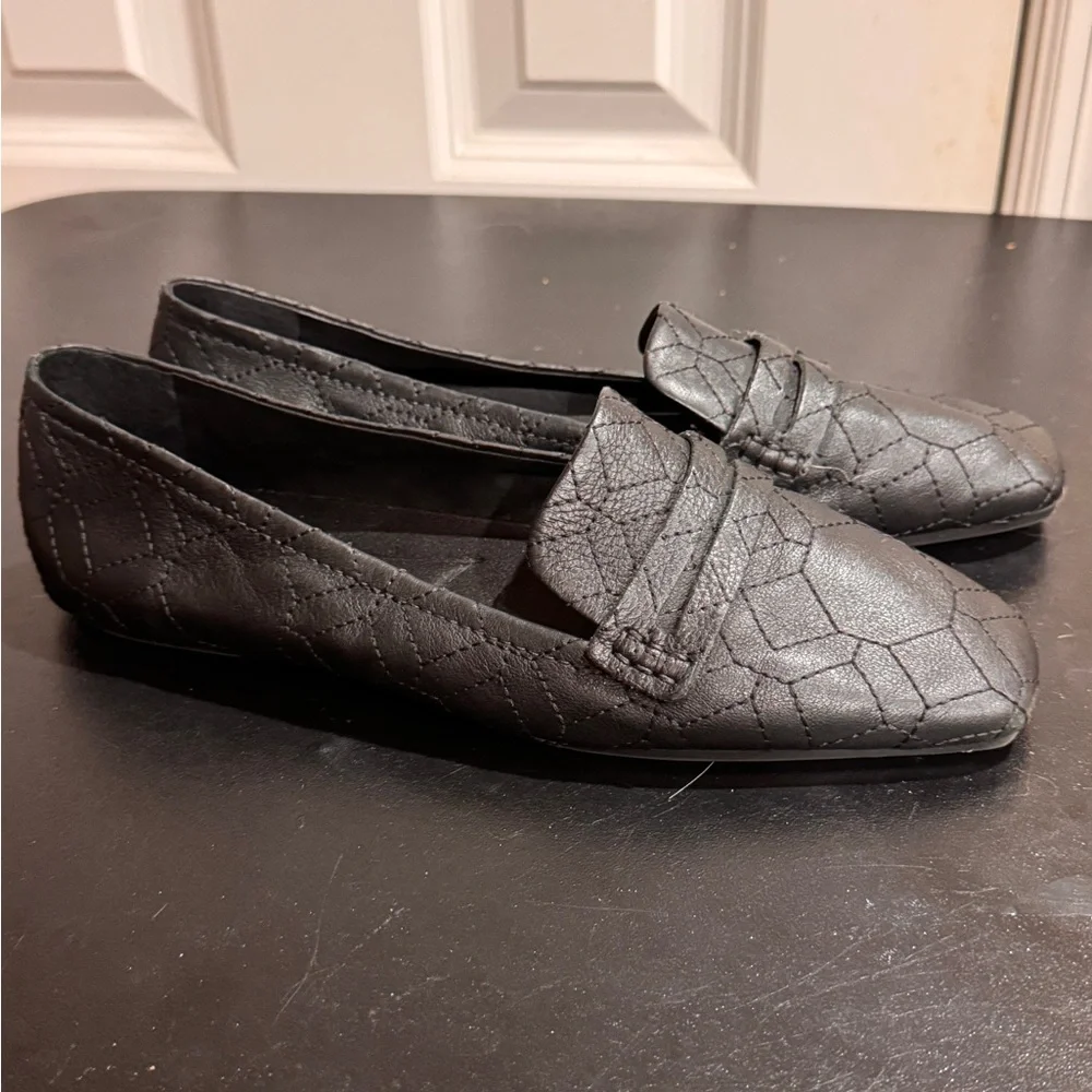 Louise et Cie these black